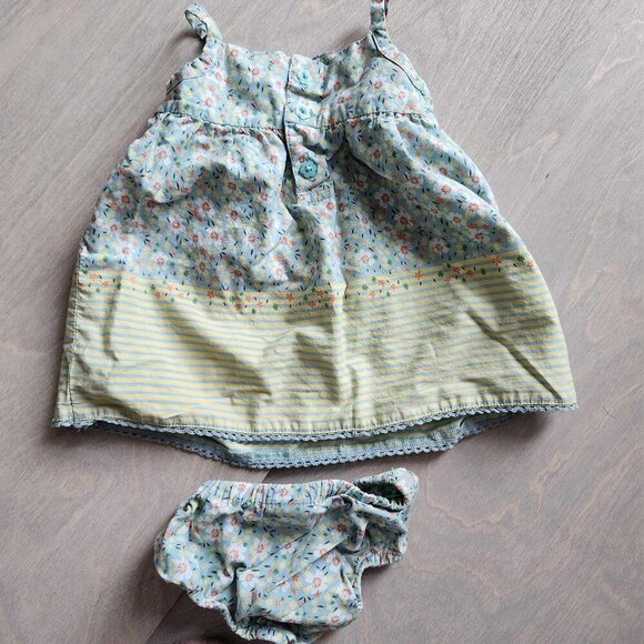 Cotton Dress set 0-3 months flower buttons 2 print set - Picture 3 of 6
